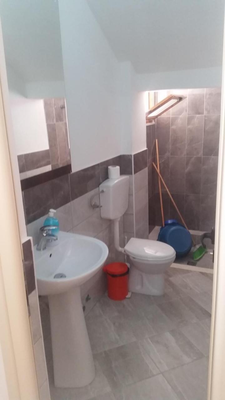 Velaj Apartments Orikum Ngoại thất bức ảnh