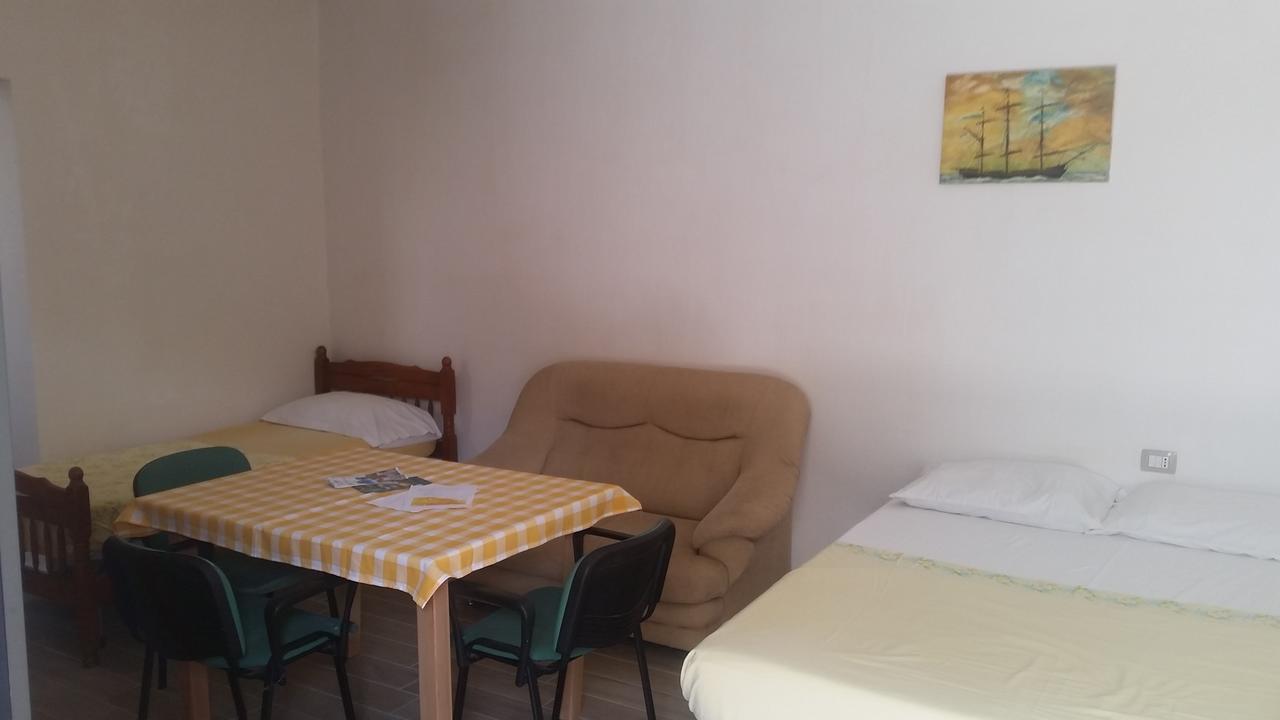 Velaj Apartments Orikum Ngoại thất bức ảnh